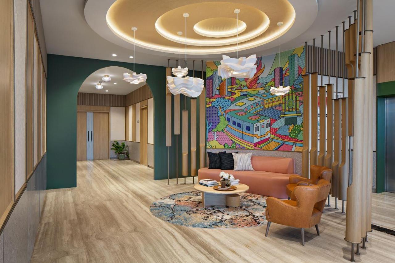 Maxonehotels At Kota Harapan Indah-Bekasi Buitenkant foto